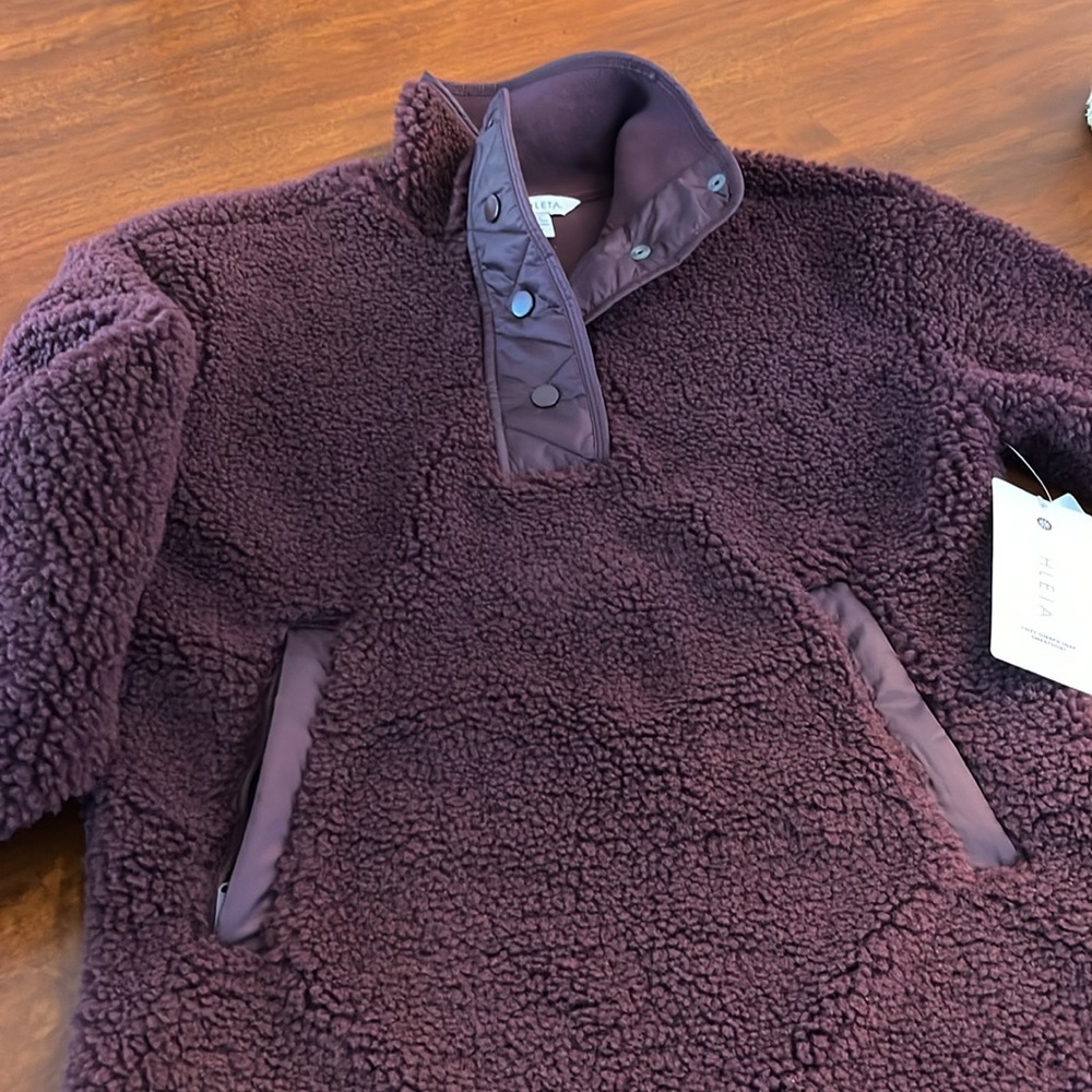 NWT Athleta Cozy Sherpa Snap Sweatshirt in Spiced Cabernet, sz XXS fits like XS - Picture 4 of 9